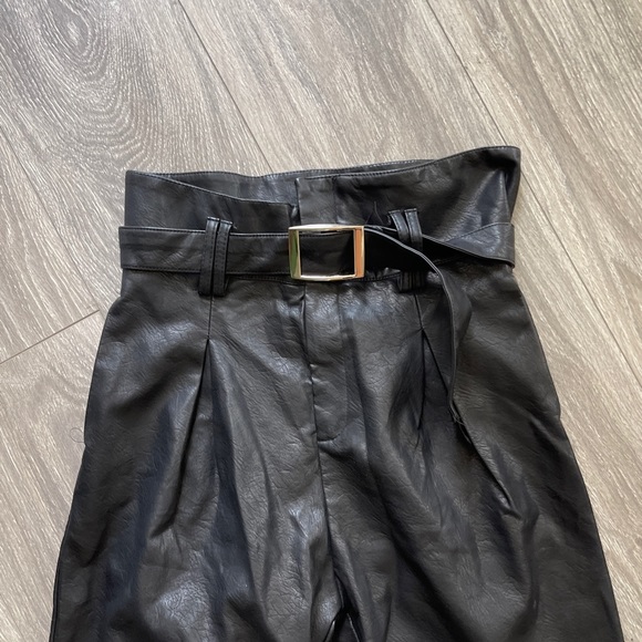 NWT Agaci high waist faux leather pants with belt. - Picture 2 of 5